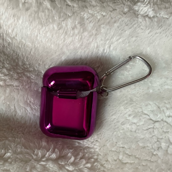 METALLIC MAGENTA AIRPODS CASE WITH SILVER CLIP NIB - Picture 6 of 8